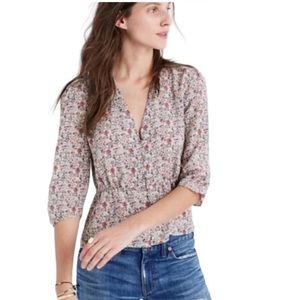 Bundle for @clarecuttell